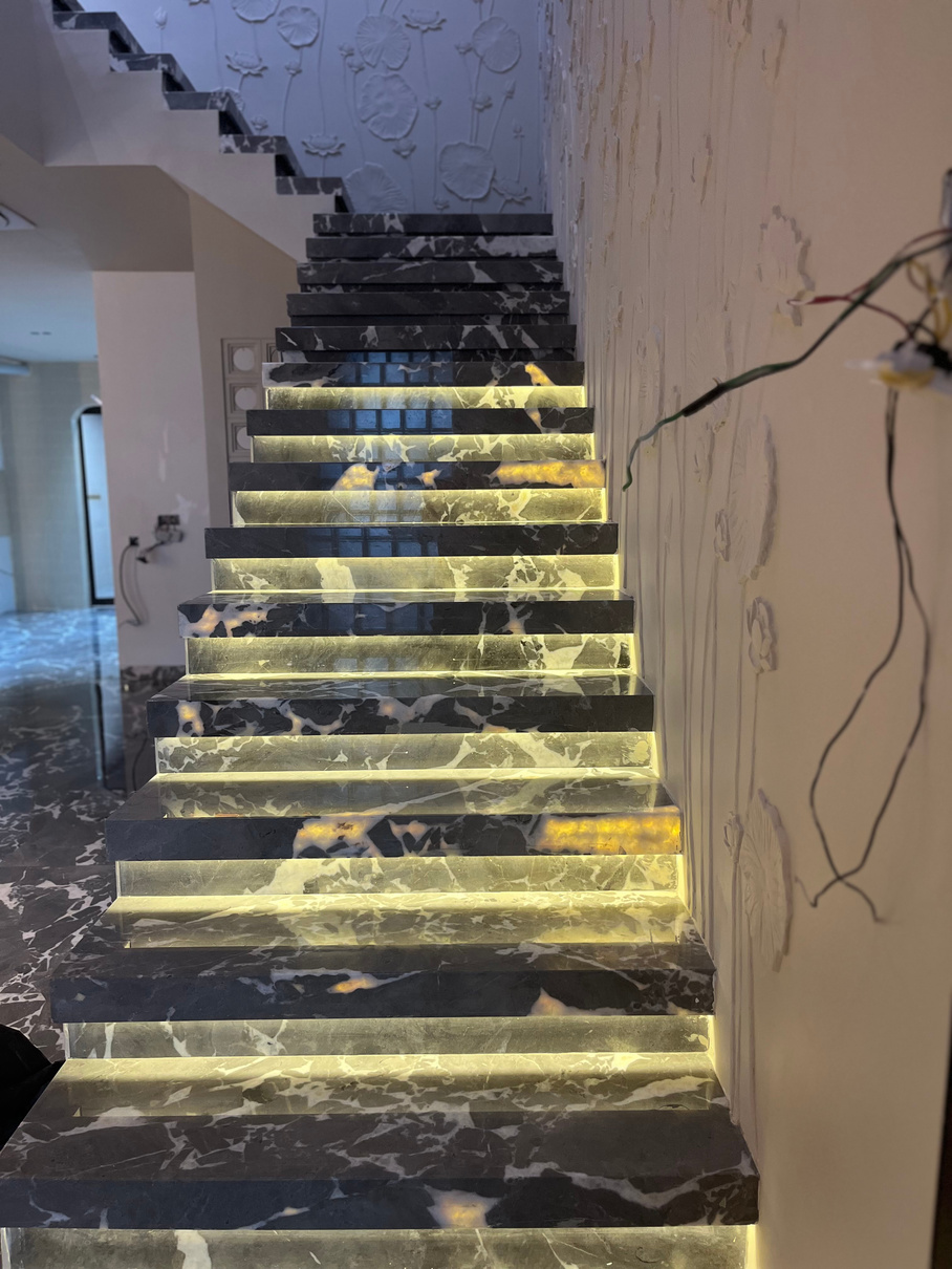 Renovation and finishing detail